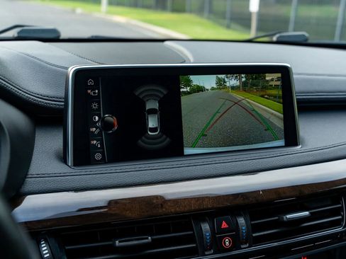 Used 2017 BMW X6 sDrive35i image 23