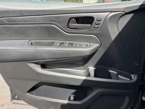 Used 2025 Honda Odyssey EX-L image 23