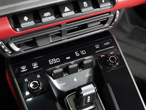 Used 2021 Porsche 911 Targa 4 image 37