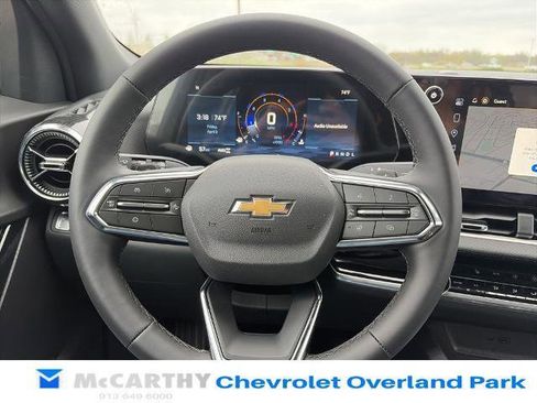 New 2026 Chevrolet Equinox LT AWD/4WD image 11