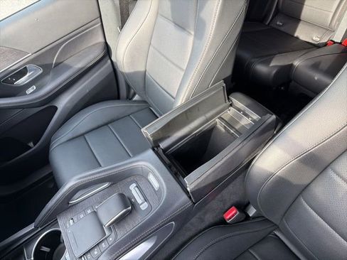 Used 2022 Mercedes-Benz GLS 450 4MATIC image 22