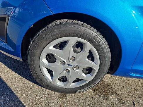 Used 2013 Ford Fiesta SE image 34