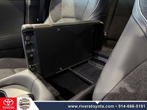 Certified 2024 Toyota Crown AWD/4WD image 26