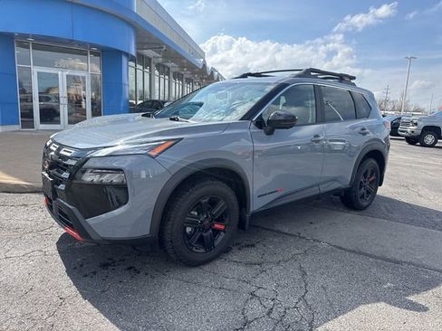 Used 2025 Nissan Rogue SV w/ Rock Creek Premium Package AWD/4WD image 2