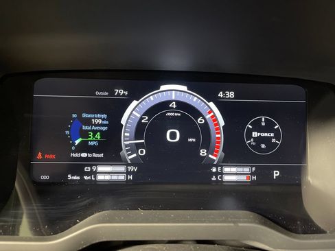 New 2026 Toyota Tundra Platinum AWD/4WD image 18