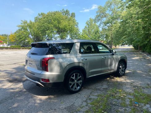 Used 2022 Hyundai Palisade SEL w/ Premium Package AWD/4WD image 5