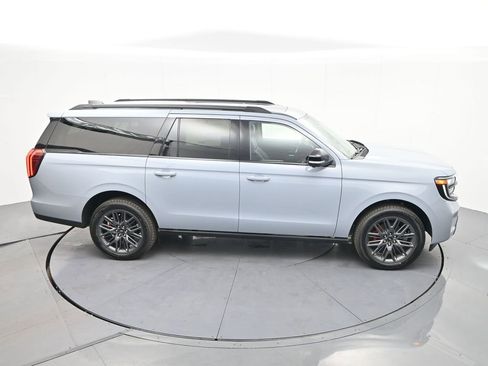 New 2025 Ford Expedition Max Platinum w/ Stealth Performance Package image 30