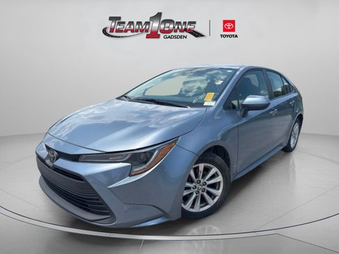 Certified 2024 Toyota Corolla LE w/ LE Convenience Package FWD image 4