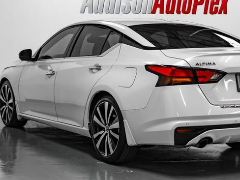 Used 2020 Nissan Altima 2.0 Platinum image 13
