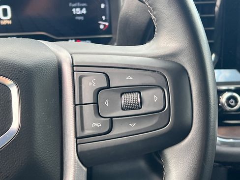 Used 2024 GMC Sierra 1500 SLT image 38