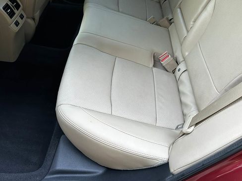 Used 2016 Subaru Outback 2.5i Limited image 17