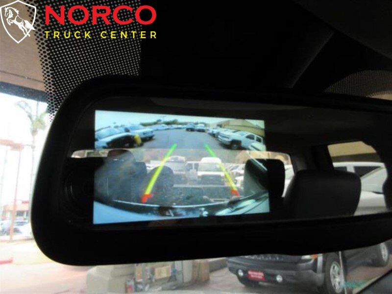Used 2018 RAM 1500 Tradesman w/ Chrome Appearance Group RWD image 12