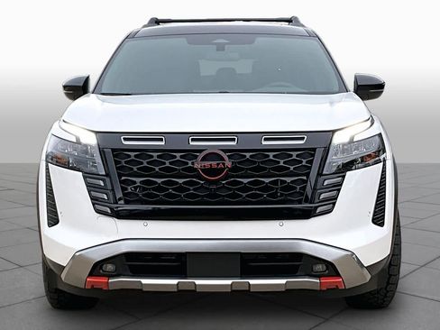 New 2026 Nissan Pathfinder Rock Creek AWD/4WD image 3
