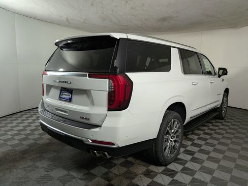 New 2026 GMC Yukon XL Denali w/ LPO, Floor Liner Package image 7