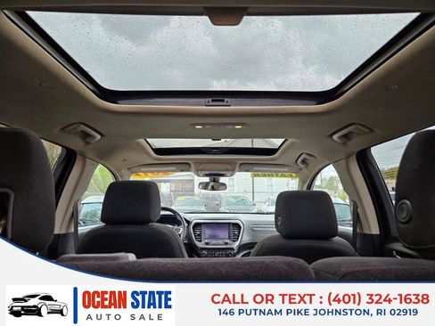 Used 2017 GMC Acadia SLE w/ Driver Alert Package I AWD/4WD image 16