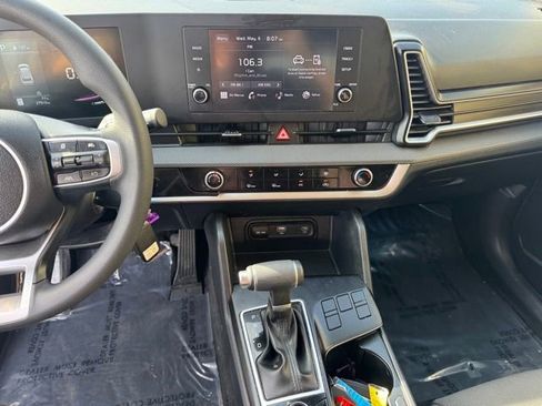 Certified 2024 Kia Sportage LX FWD image 21