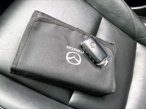 Used 2024 MAZDA MAZDA3 s image 14