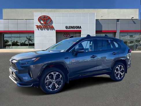 Used 2024 Toyota RAV4 XSE w/ Weather Package image 7