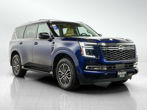 Used 2025 Nissan Armada Platinum AWD/4WD image 7
