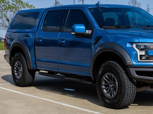 Used 2019 Ford F150 Raptor w/ Equipment Group 802A Luxury AWD/4WD image 5