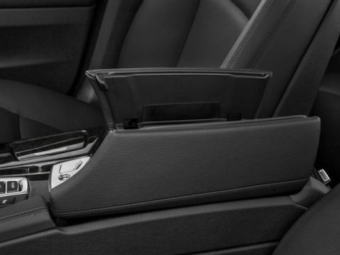 Used 2016 BMW 535i xDrive Sedan image 14