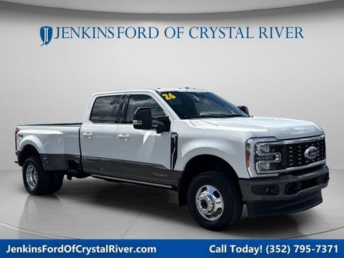 Used 2017 Ford F250 King Ranch w/ King Ranch Ultimate Package AWD/4WD image 1