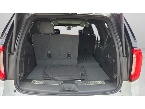 Certified 2023 GMC Yukon Denali Ultimate AWD/4WD image 14