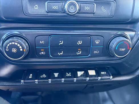 Used 2018 Chevrolet Silverado 3500 W/T w/ Snow Plow Prep Package image 28