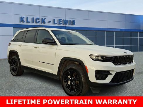 Used 2024 Jeep Grand Cherokee Altitude image 1