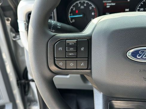 New 2026 Ford F250 XL w/ 360-Degree Camera Package RWD image 19