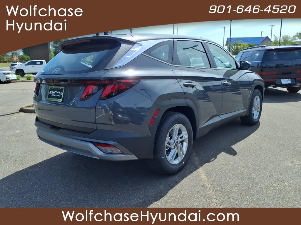 Certified 2026 Hyundai Tucson SE FWD image 5
