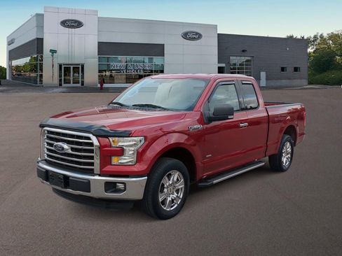 Used 2016 Ford F150 XLT w/ Equipment Group 302A Luxury image 5
