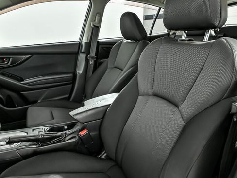Used 2017 Subaru Impreza 2.0i AWD/4WD image 16
