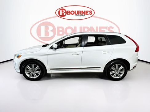 Used 2016 Volvo XC60 T6 w/ Climate Package AWD/4WD image 8