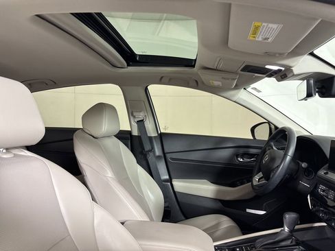 Used 2024 Honda Accord Touring image 16