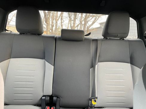 Used 2025 Toyota Tacoma TRD Off-Road image 37