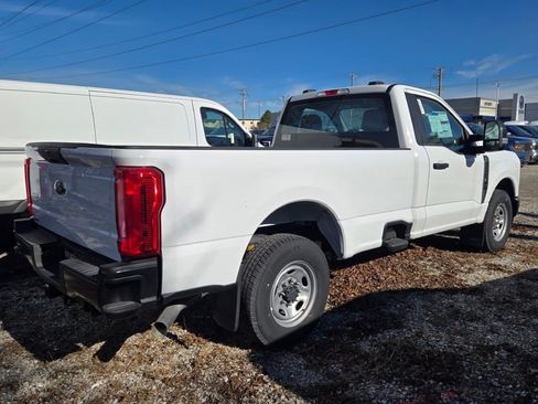 New 2023 Ford F250 XL w/ XL Driver Assist Package image 7