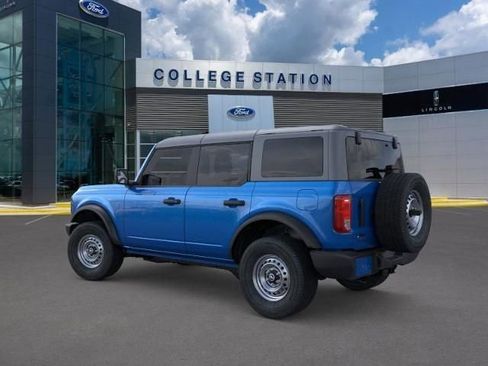 New 2025 Ford Bronco 4-Door image 4