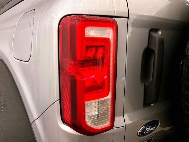Used 2023 Ford Bronco Black Diamond w/ Sasquatch Package AWD/4WD image 28