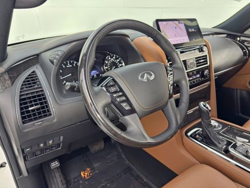 Used 2023 INFINITI QX80 Sensory w/ Cargo Package image 14