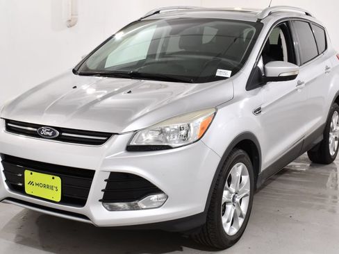 Used 2014 Ford Escape Titanium AWD/4WD image 2