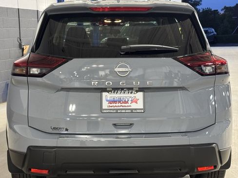 New 2026 Nissan Rogue SV FWD image 18