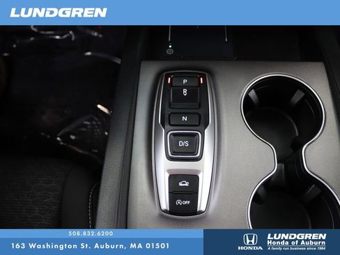 Used 2025 Honda Ridgeline Sport image 24