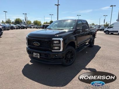 New 2026 Ford F350 Lariat w/ Black Appearance Package