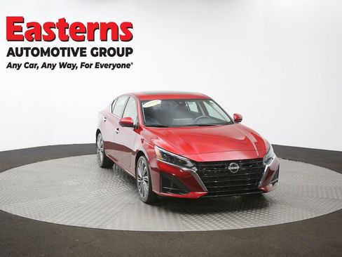 Used 2023 Nissan Altima 2.5 SL image 48