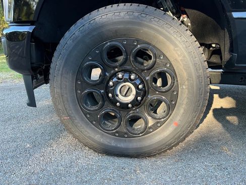 New 2026 Ford F350 Lariat w/ Black Appearance Package image 54