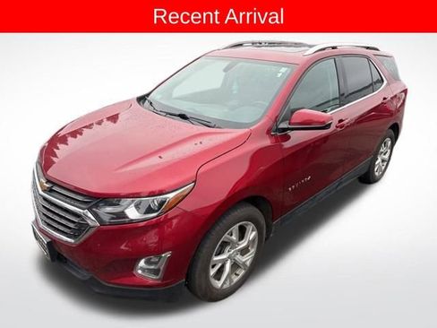 Used 2018 Chevrolet Equinox LT w/ Sun & Infotainment Package image 1