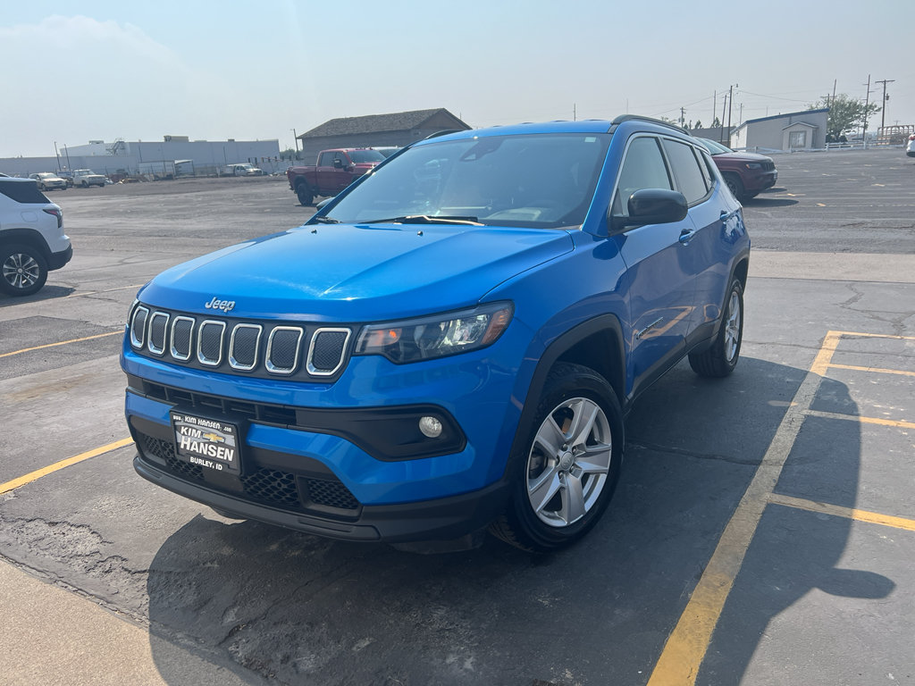 Used 2022 Jeep Compass Latitude AWD/4WD image 8