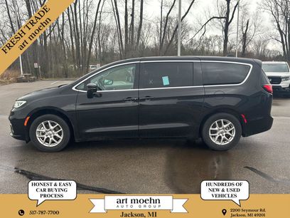 Used 2024 Chrysler Pacifica Touring-L