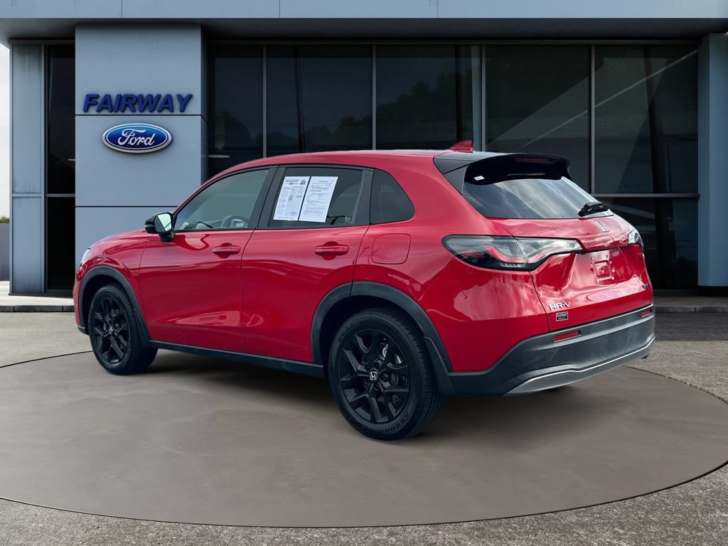 Used 2023 Honda HR-V Sport image 4